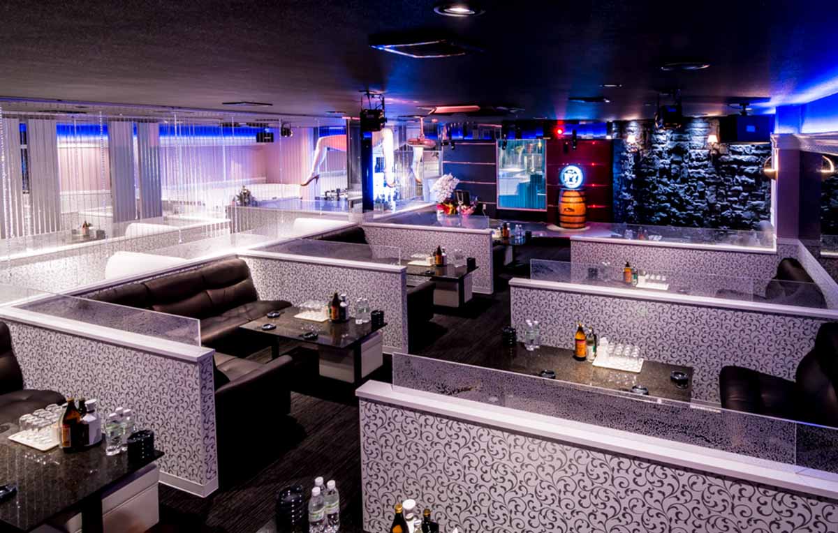Club 星華の店内席